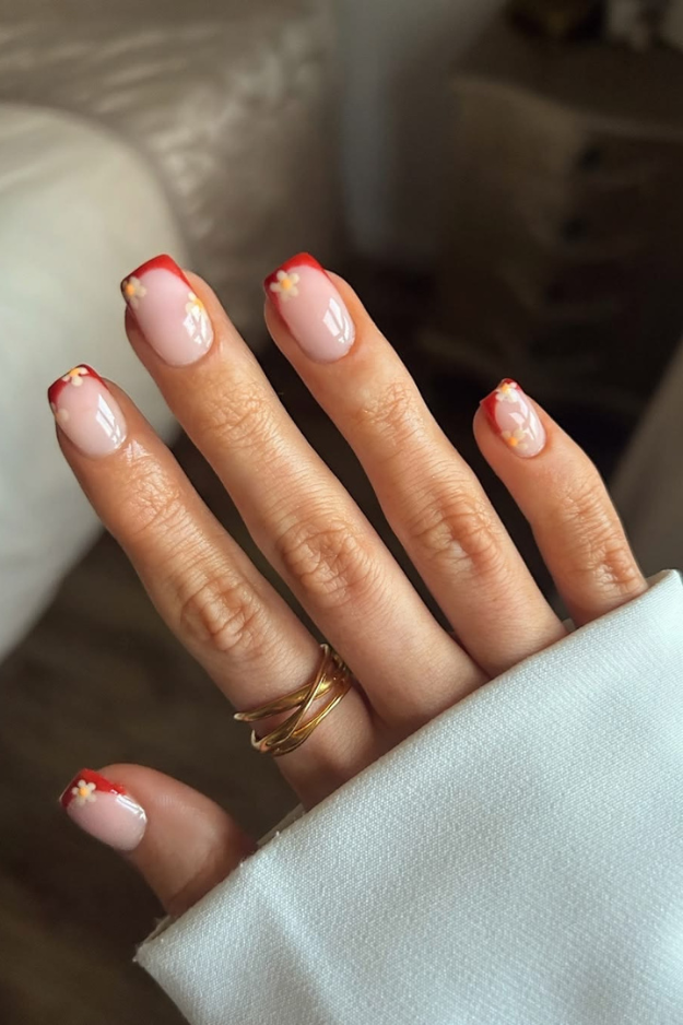 22 Fall French Nails So Pretty, You’ll Skip Solid Colors This Season 22 Fall French Nails So Pretty, You’ll Skip Solid Colors This Season