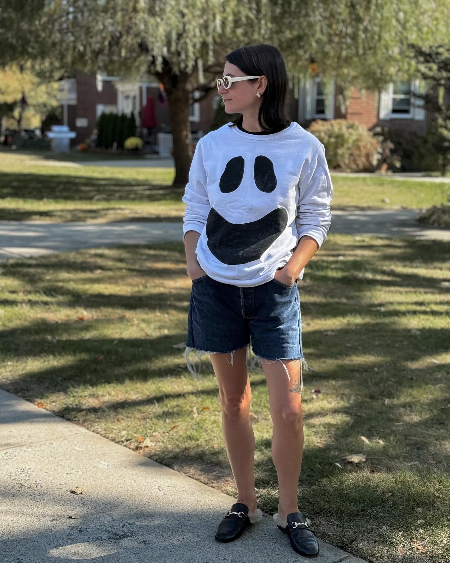 Easy Ghost Face Halloween Outfit Idea