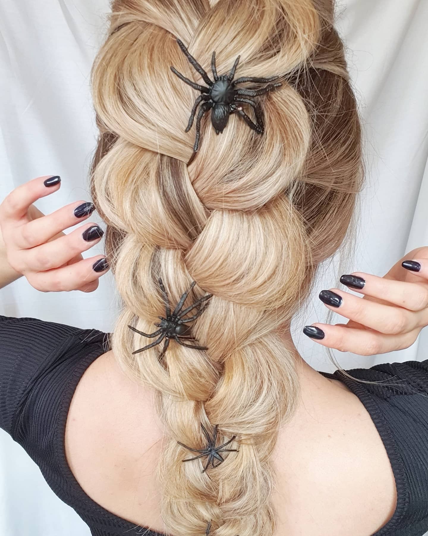 Spooky Spider Accent Dutch Braid