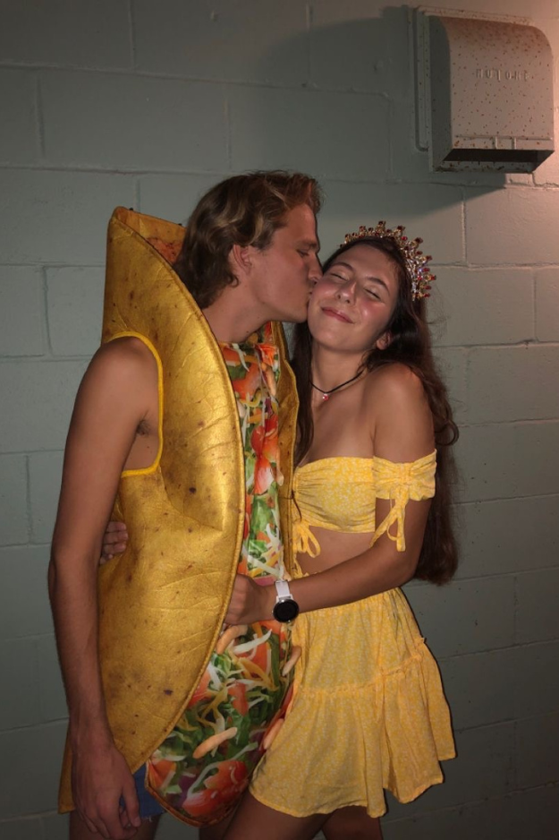 32 Cute Couple Halloween Costumes That’ll Win Every “Best Dressed” Vote