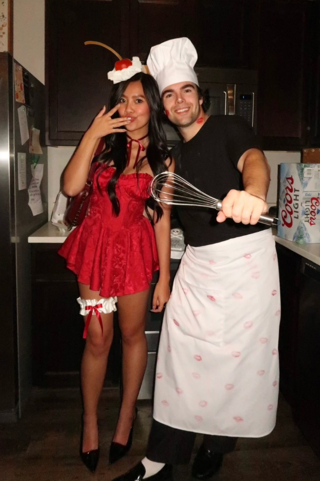 32 Cute Couple Halloween Costumes That’ll Win Every “Best Dressed” Vote