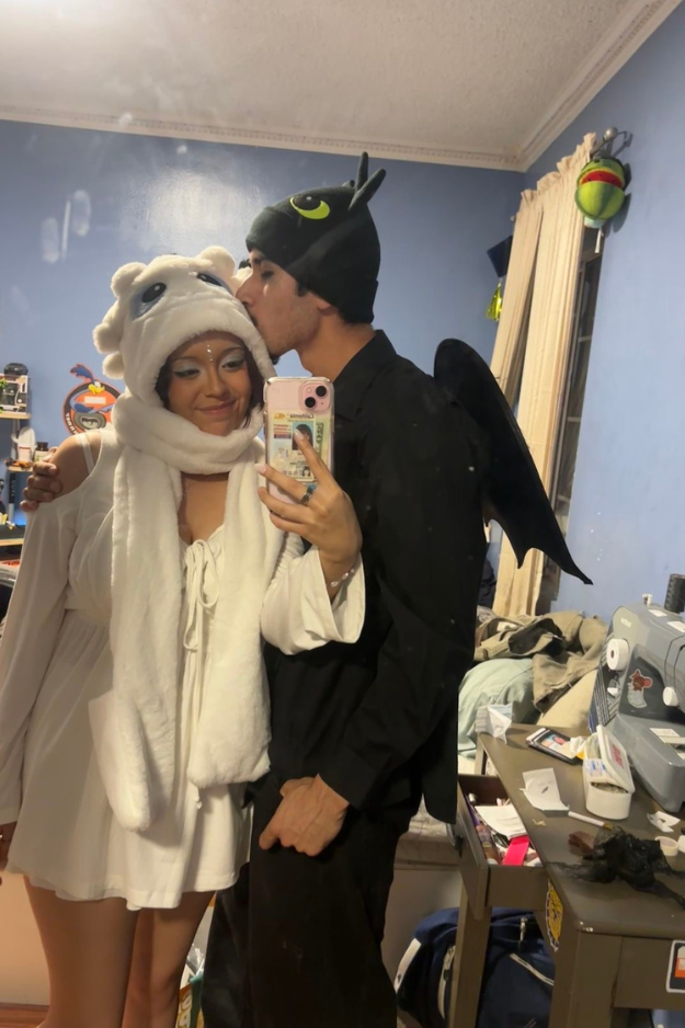 32 Cute Couple Halloween Costumes That’ll Win Every “Best Dressed” Vote