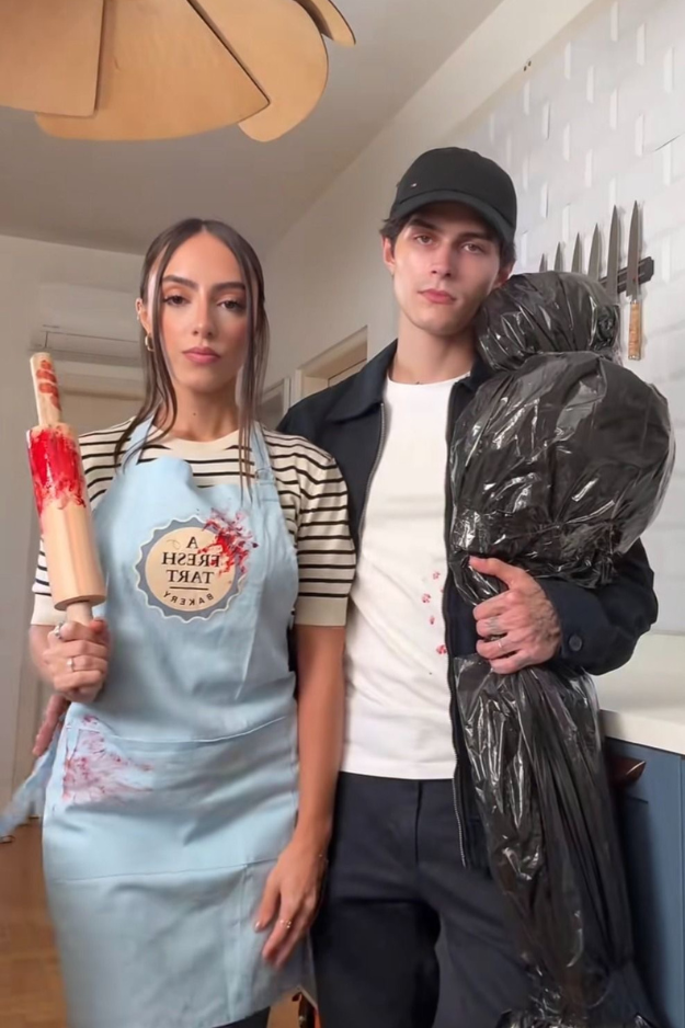 32 Cute Couple Halloween Costumes That’ll Win Every “Best Dressed” Vote