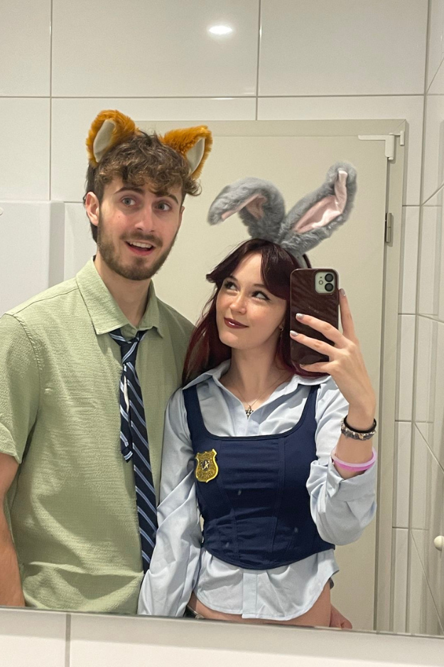 32 Cute Couple Halloween Costumes That’ll Win Every “Best Dressed” Vote