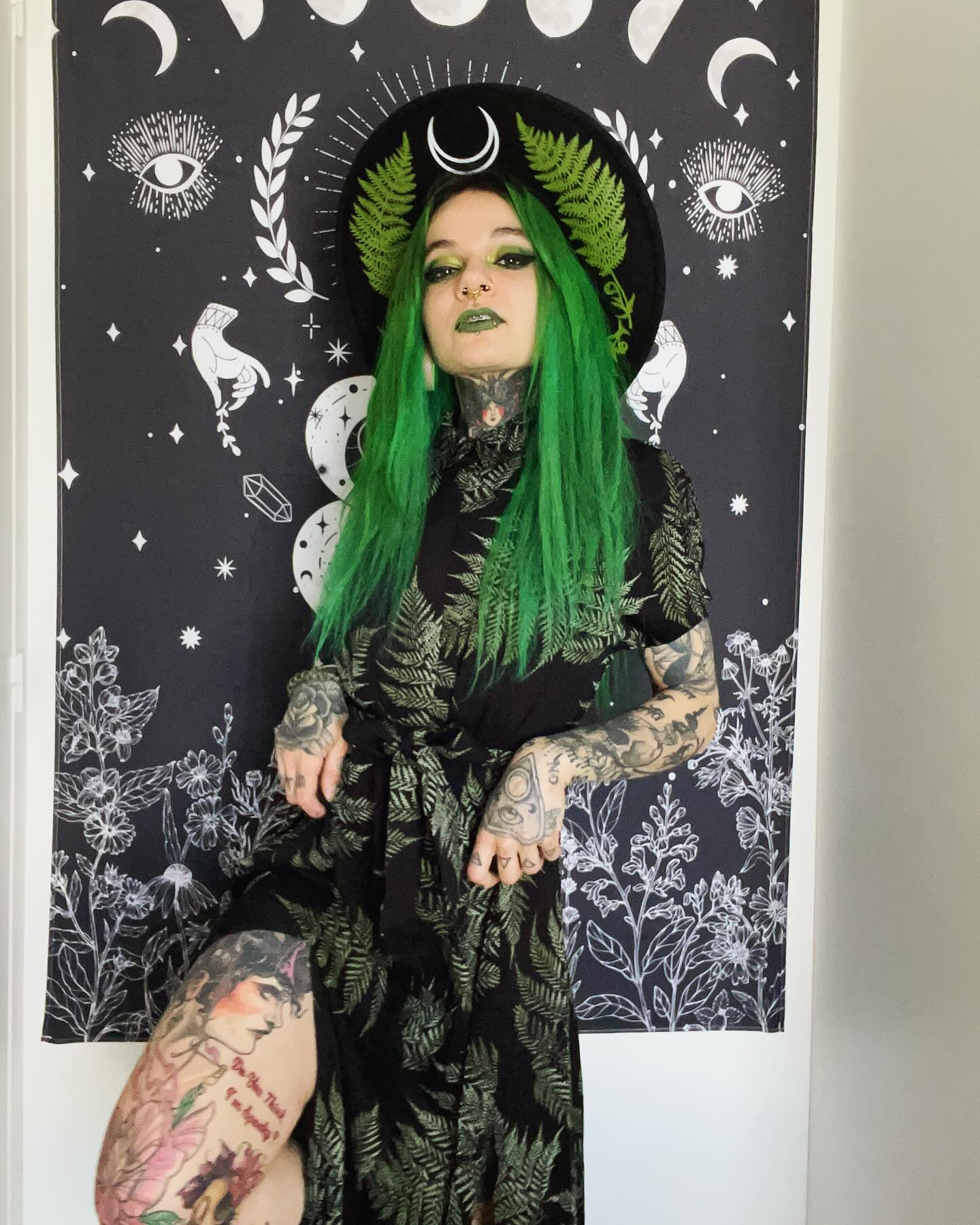 Fern Print Witchy Maxi Dress With Statement Hat