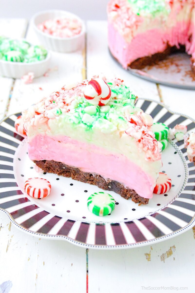 These 25 Christmas Cheesecakes are What Holiday Dessert Dreams Are Made Of These 25 Christmas Cheesecakes are What Holiday Dessert Dreams Are Made Of
