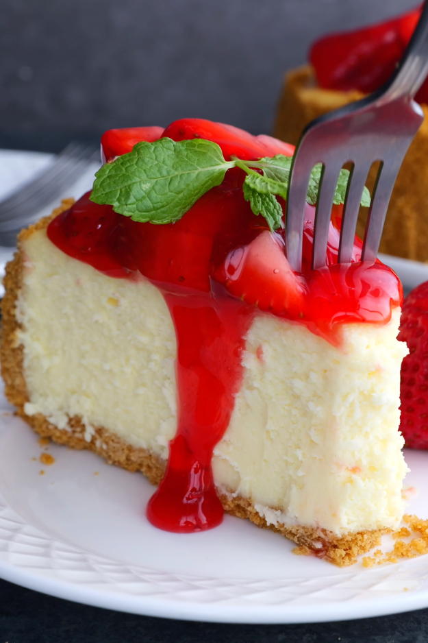 These 25 Christmas Cheesecakes are What Holiday Dessert Dreams Are Made Of These 25 Christmas Cheesecakes are What Holiday Dessert Dreams Are Made Of