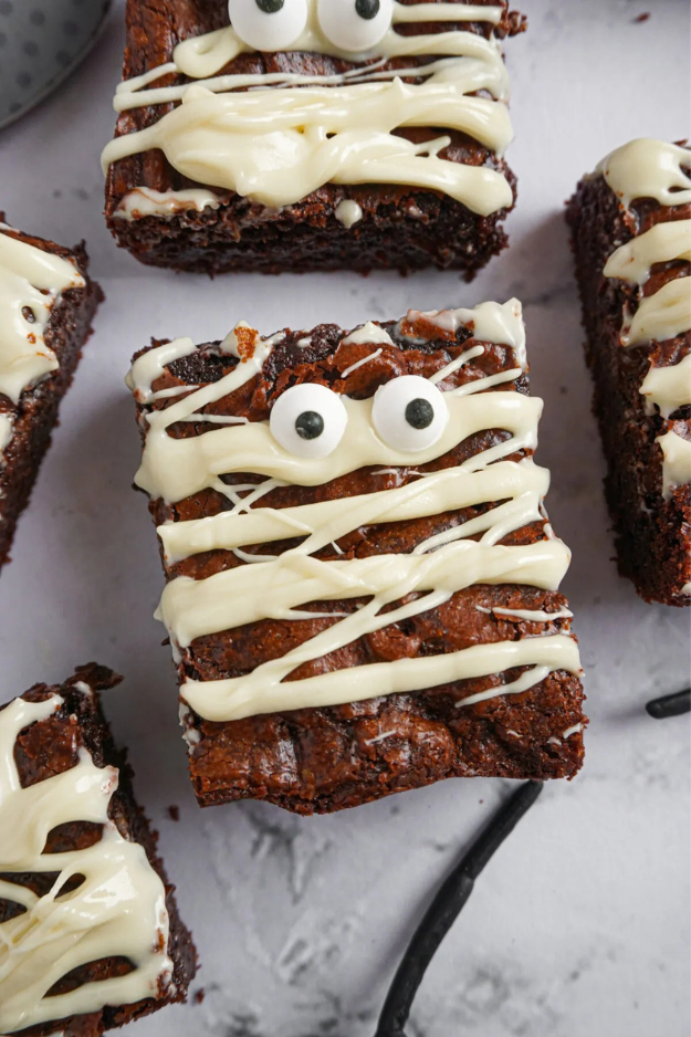 Halloween Brownies So Fudgy, They’ll Haunt Your Dessert Cravings All October Halloween Brownies So Fudgy, They’ll Haunt Your Dessert Cravings All October