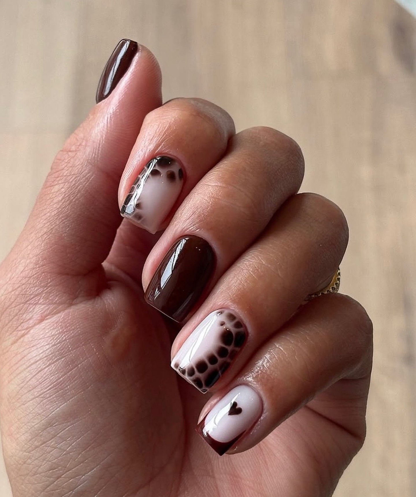 Lime Green & Burgundy Star & Polka Dot Nails