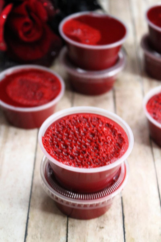 These 20 Halloween Jello Shots Look Too Spooky to Eat (But Everyone Will) These 20 Halloween Jello Shots Look Too Spooky to Eat (But Everyone Will)