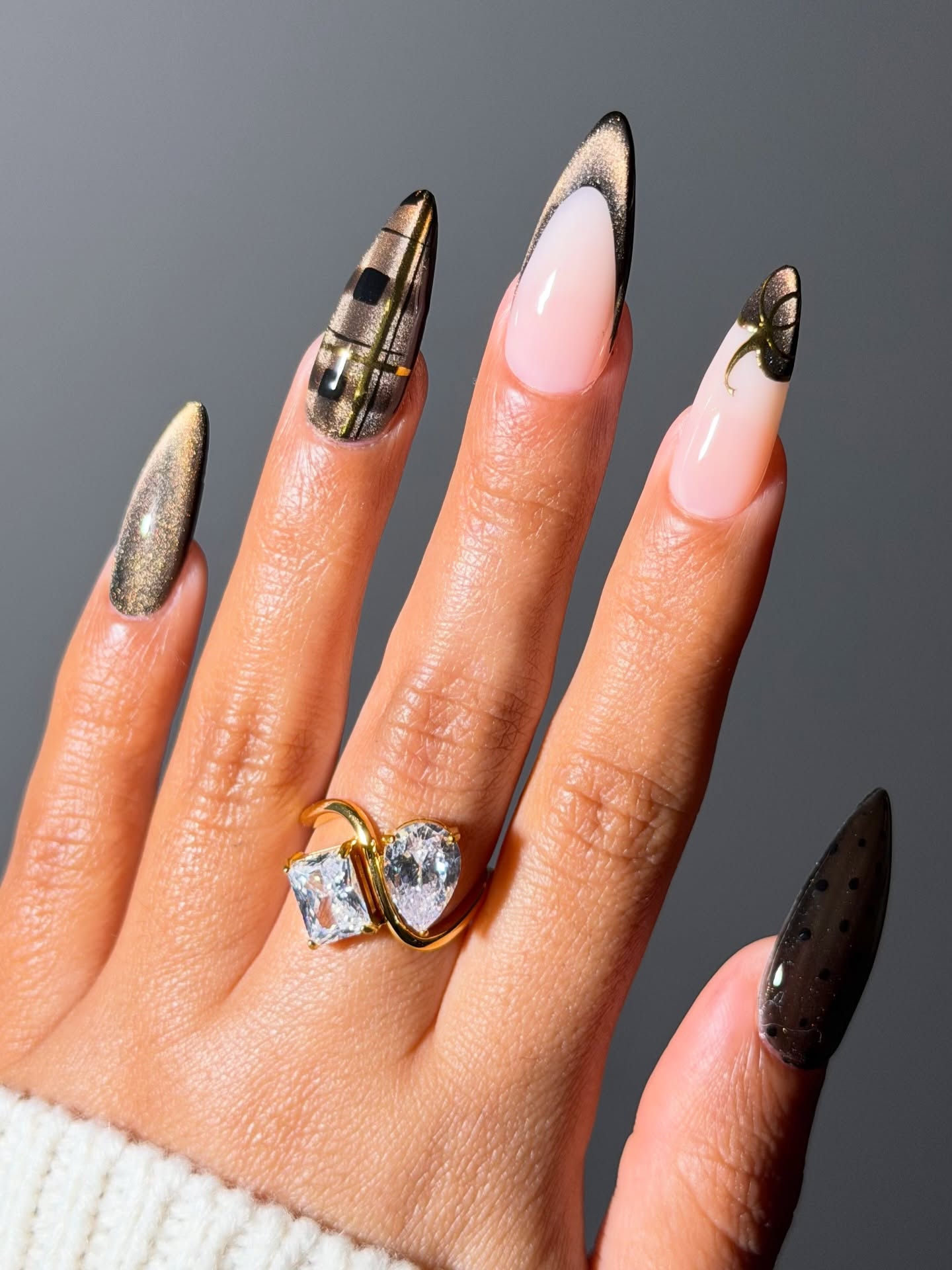 Gold Cat Eye French Tip Ombre with Black Accents
