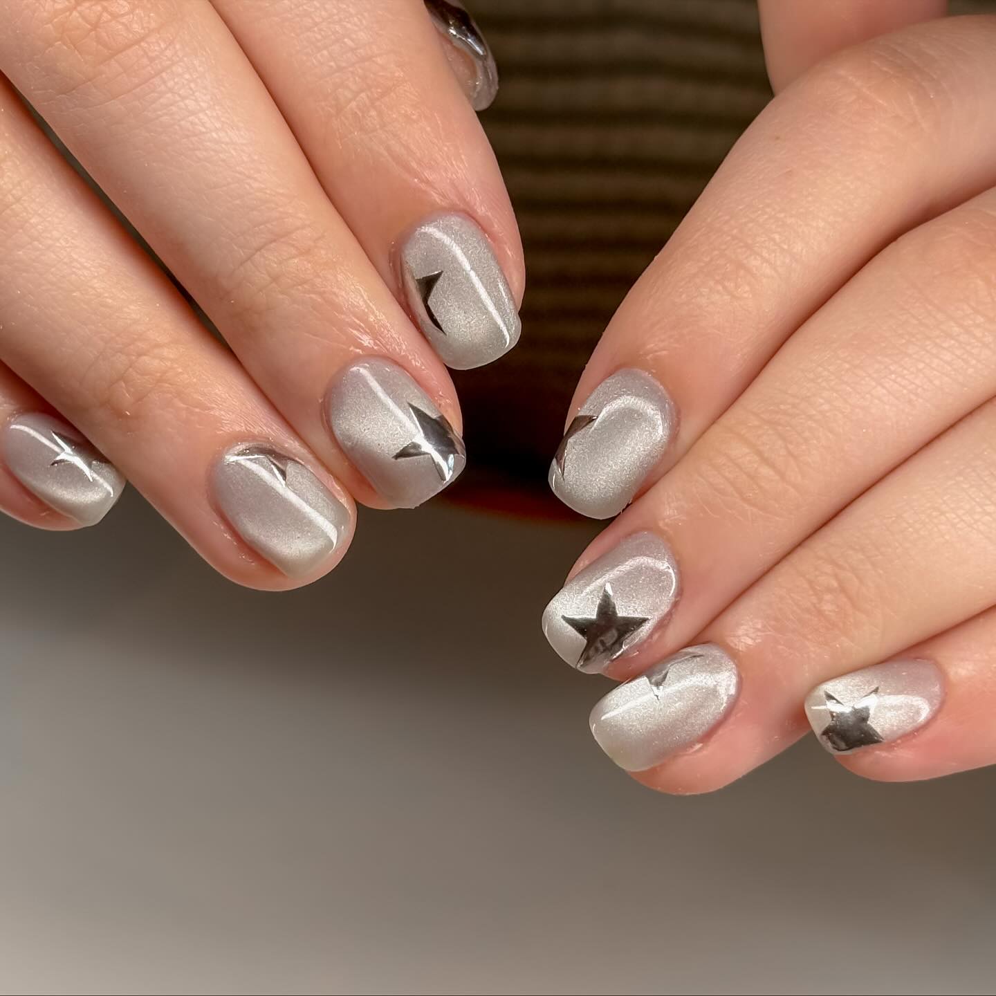 Shimmering Silver Star Accent Nails