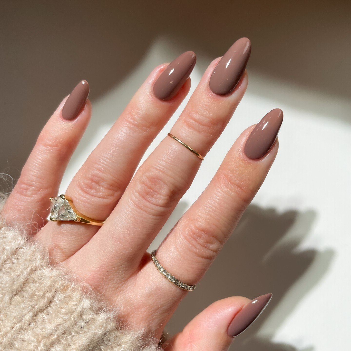 Mocha Almond Glossy Fall Nails