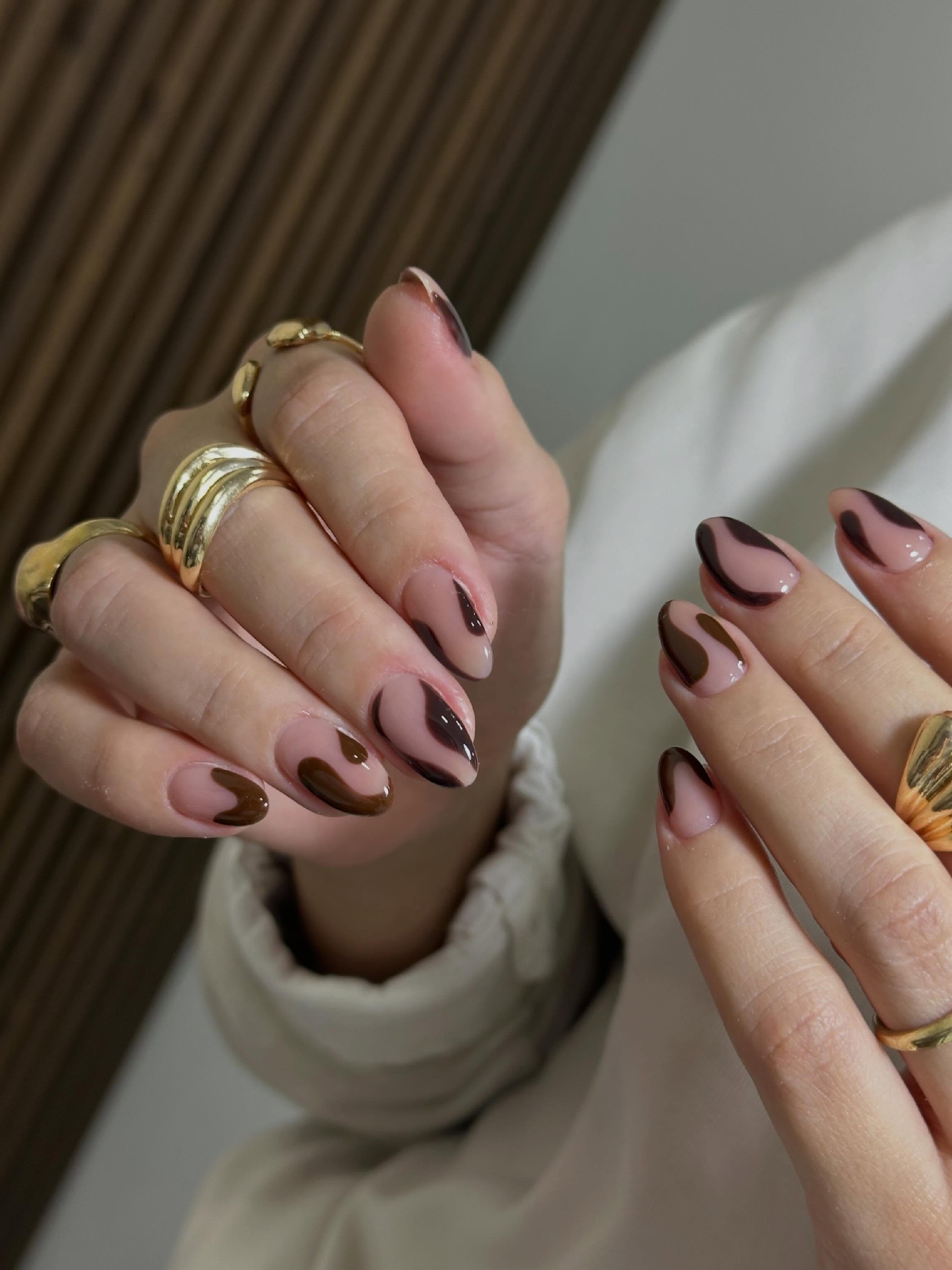 Chocolate Swirl Almond Glossy Nails
