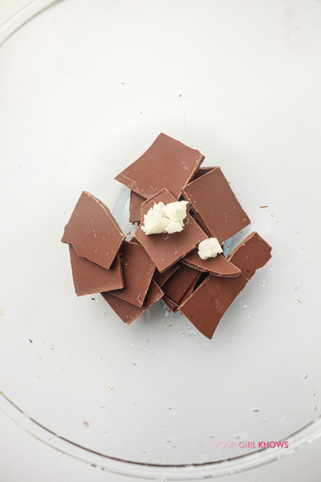 Healthy Cookie Dough Bark That Tastes Like a Cheat Dessert (Without the Guilt)