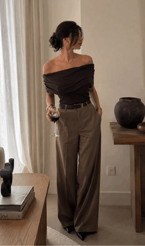 14 Luxury Fashion Tricks Nobody Talks About (But Stylish Women Always Use) 14 Luxury Fashion Tricks Nobody Talks About (But Stylish Women Always Use)