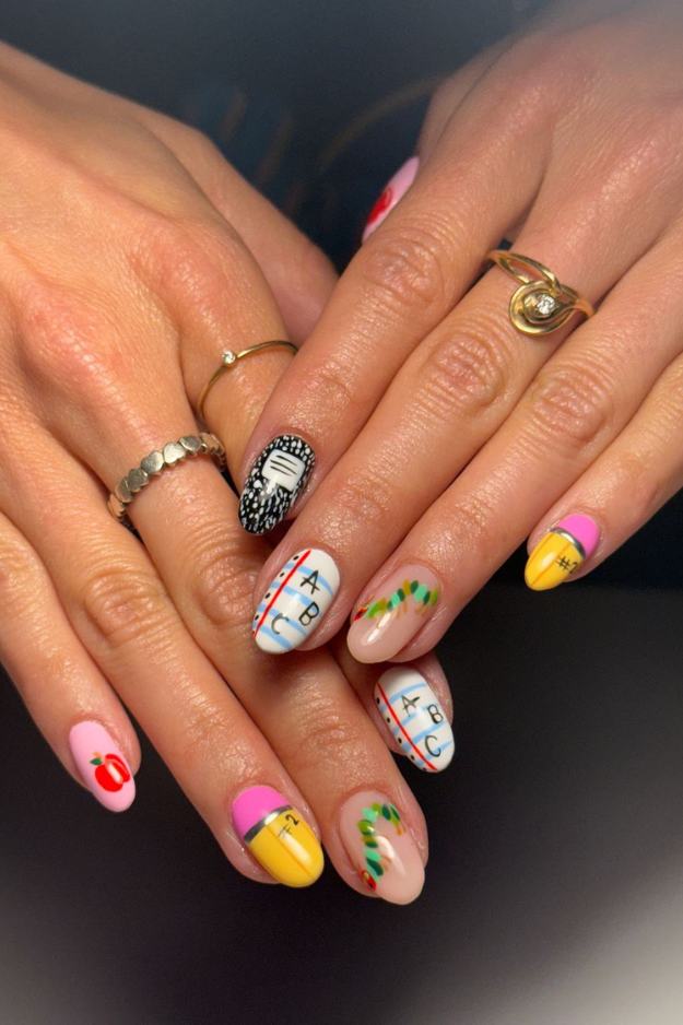 17 Back-to-School Nails That Are Cute, Classy, and Totally Classroom-Approved 17 Back-to-School Nails That Are Cute, Classy, and Totally Classroom-Approved