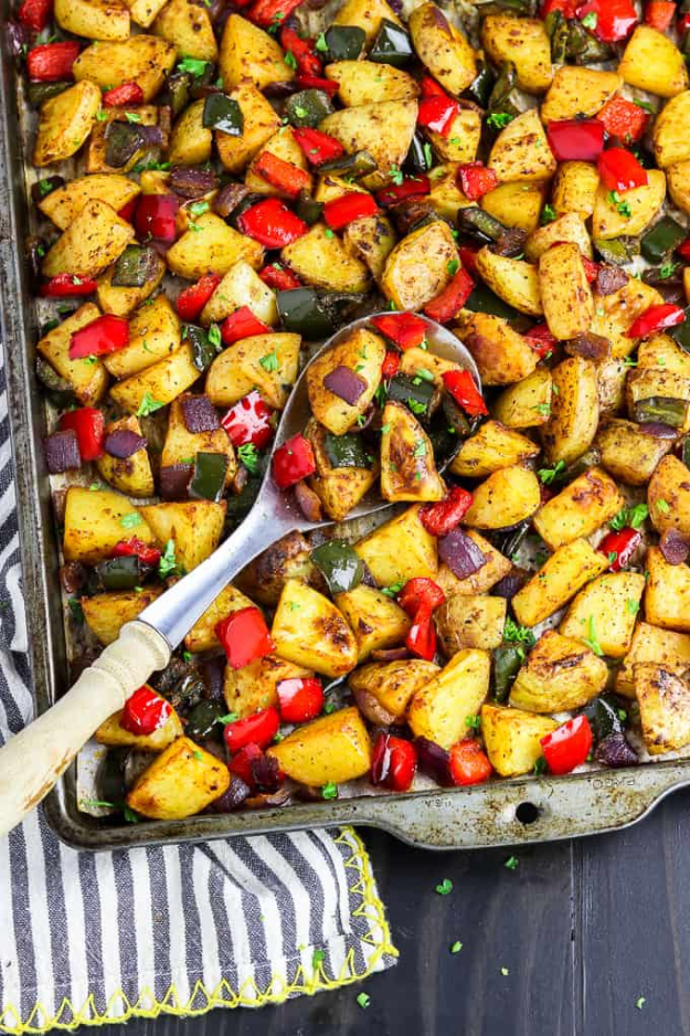 47 Christmas Brunch Ideas Your Family Will Talk About Long After the Holidays