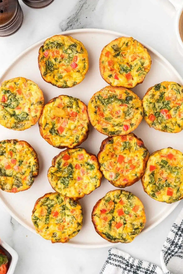 47 Christmas Brunch Ideas Your Family Will Talk About Long After the Holidays