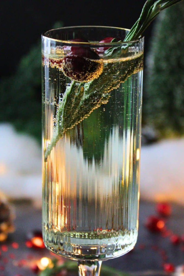 47 Christmas Brunch Ideas Your Family Will Talk About Long After the Holidays