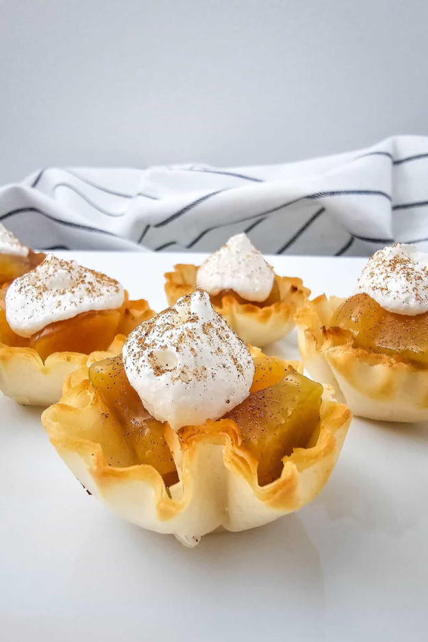 46 Easy Christmas Finger Foods That Look Like You Hired a Caterer 46 Easy Christmas Finger Foods That Look Like You Hired a Caterer