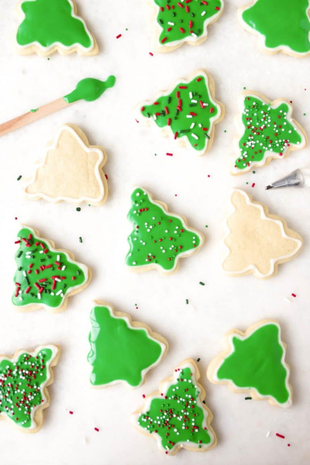 46 Easy Christmas Finger Foods That Look Like You Hired a Caterer 46 Easy Christmas Finger Foods That Look Like You Hired a Caterer