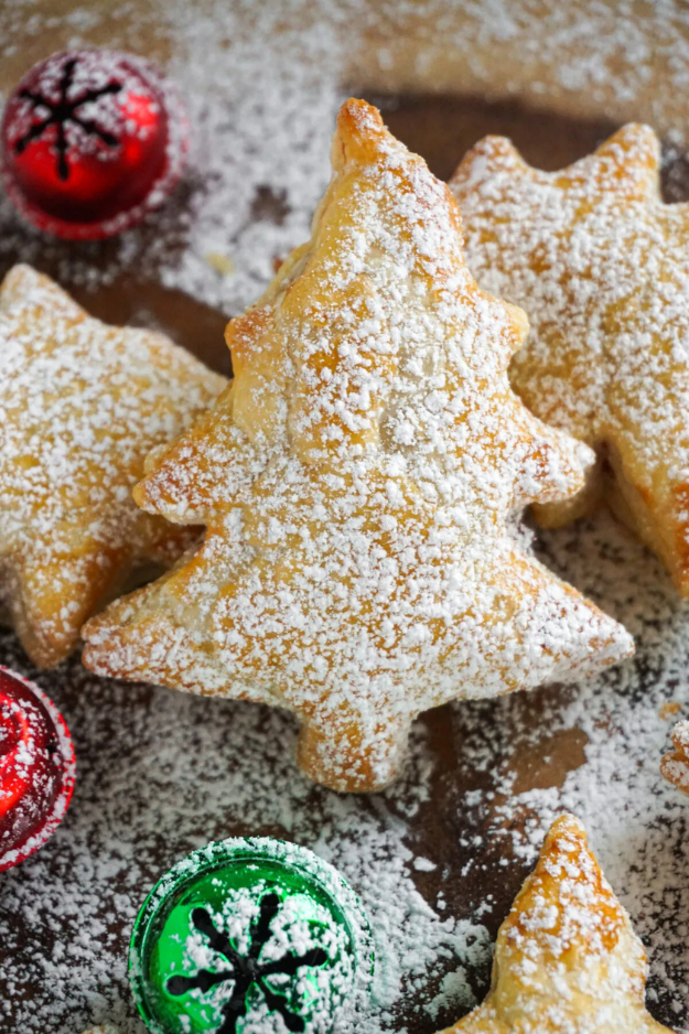 46 Easy Christmas Finger Foods That Look Like You Hired a Caterer 46 Easy Christmas Finger Foods That Look Like You Hired a Caterer
