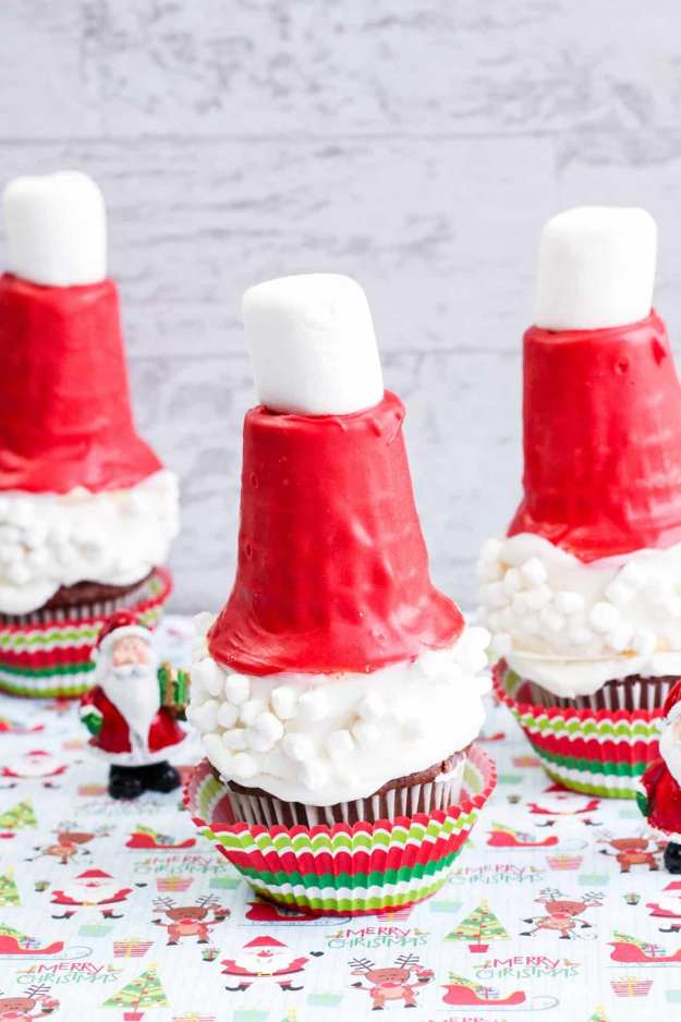 46 Easy Christmas Finger Foods That Look Like You Hired a Caterer 46 Easy Christmas Finger Foods That Look Like You Hired a Caterer