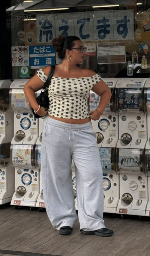 What to Wear If You Have a Big Belly (Without Hiding Your Body)