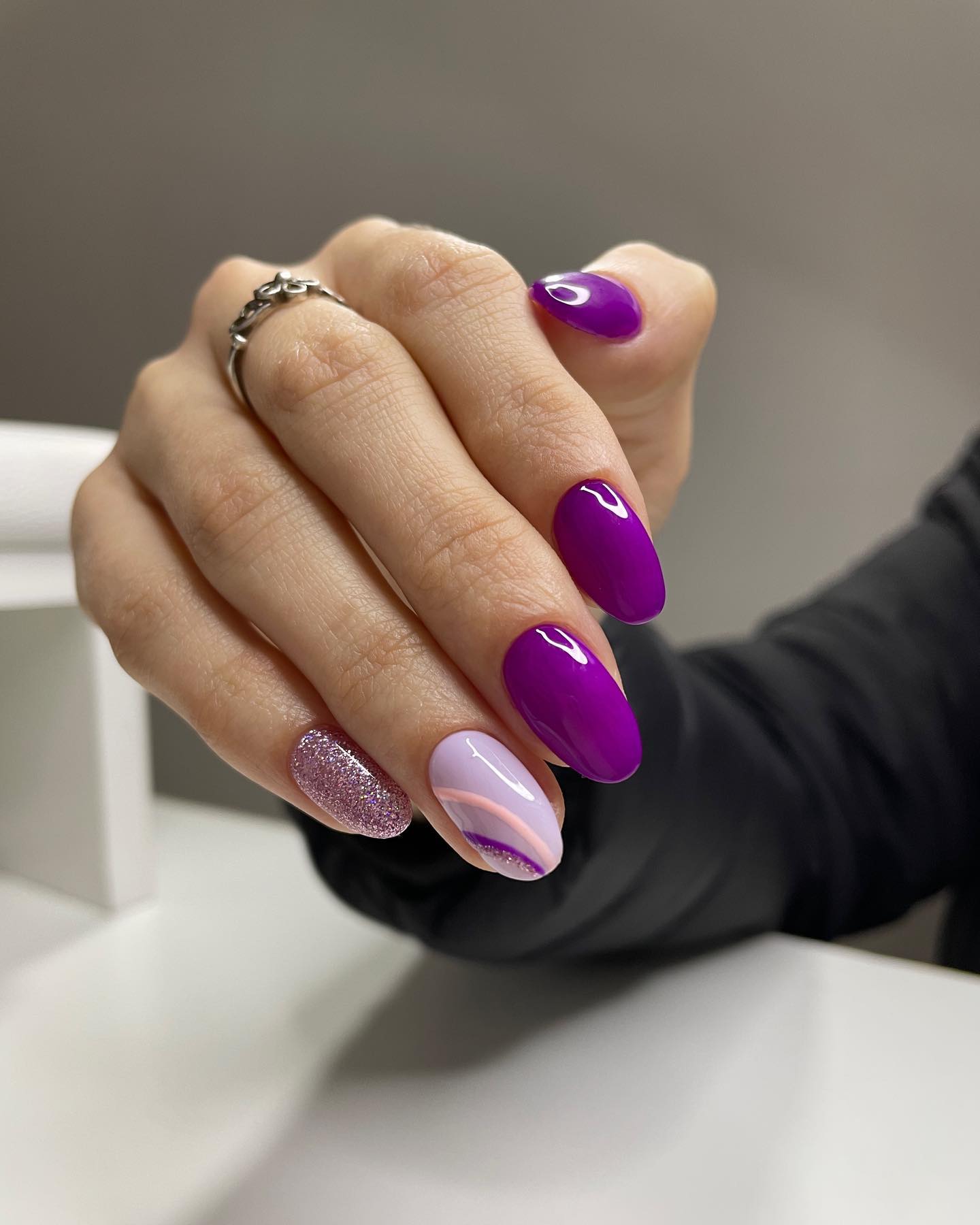 Grape Amethyst Glitter Swirl Almond Nails