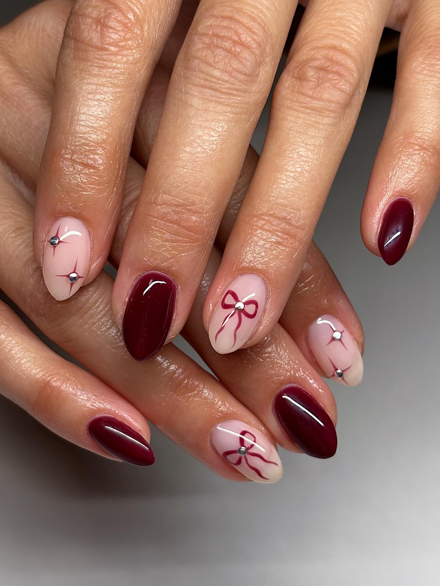 Burgundy Bow Accent Oval Nails