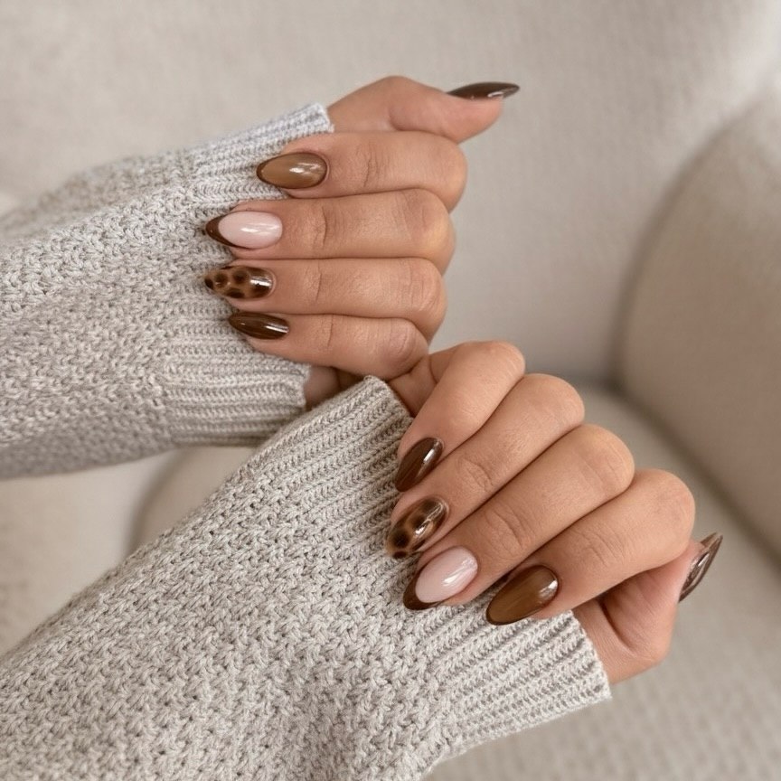 Chic Brown French Tip with Leopard Accent Nails