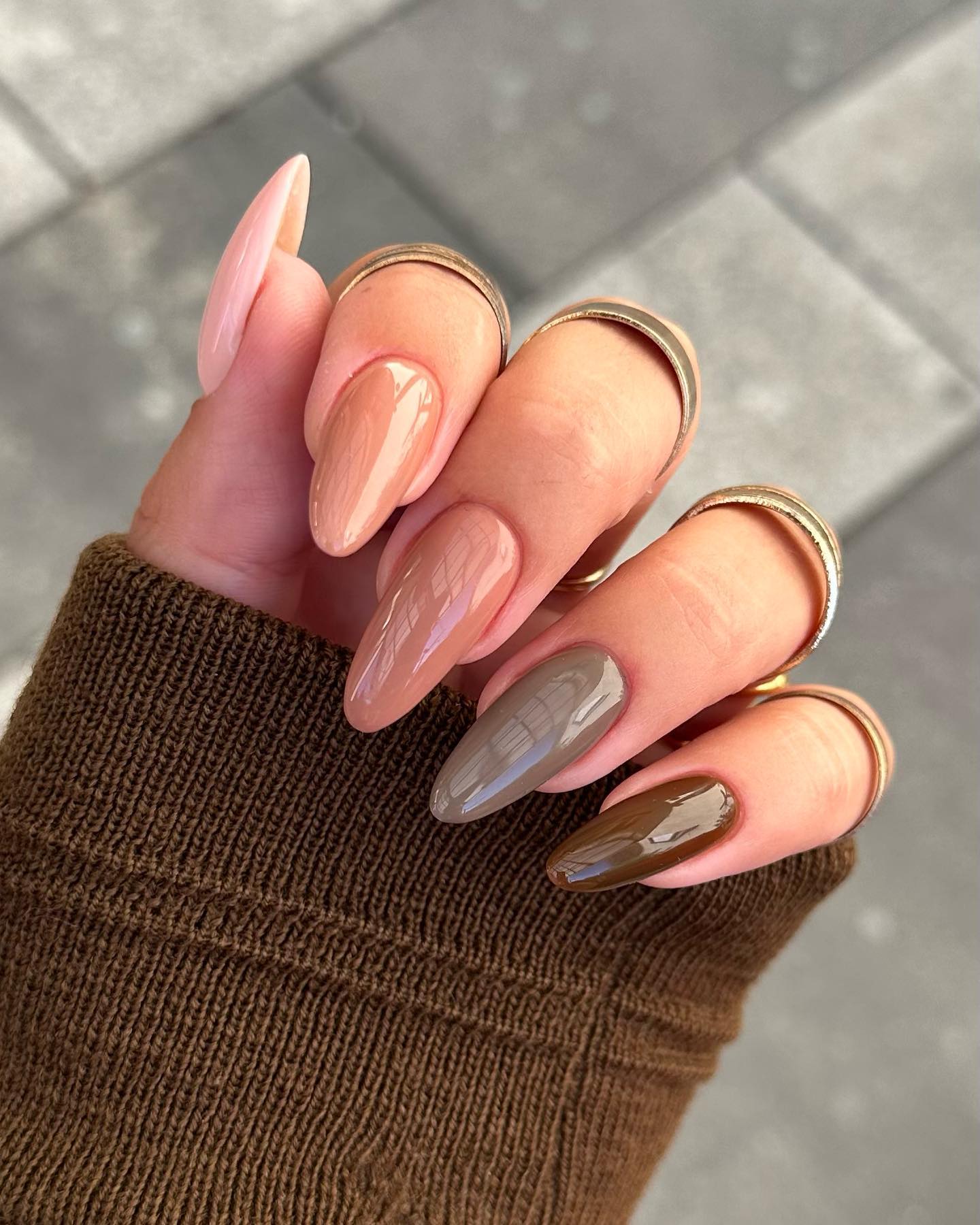 Monochromatic Mocha Brown Almond Nails