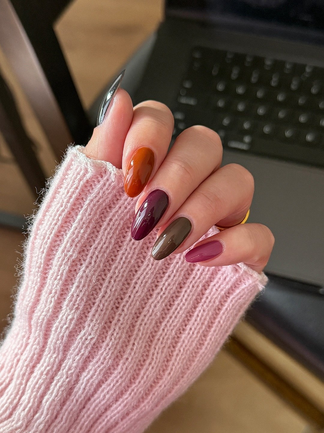 Autumn Jewel Tones And Chrome Accent Almond Nails