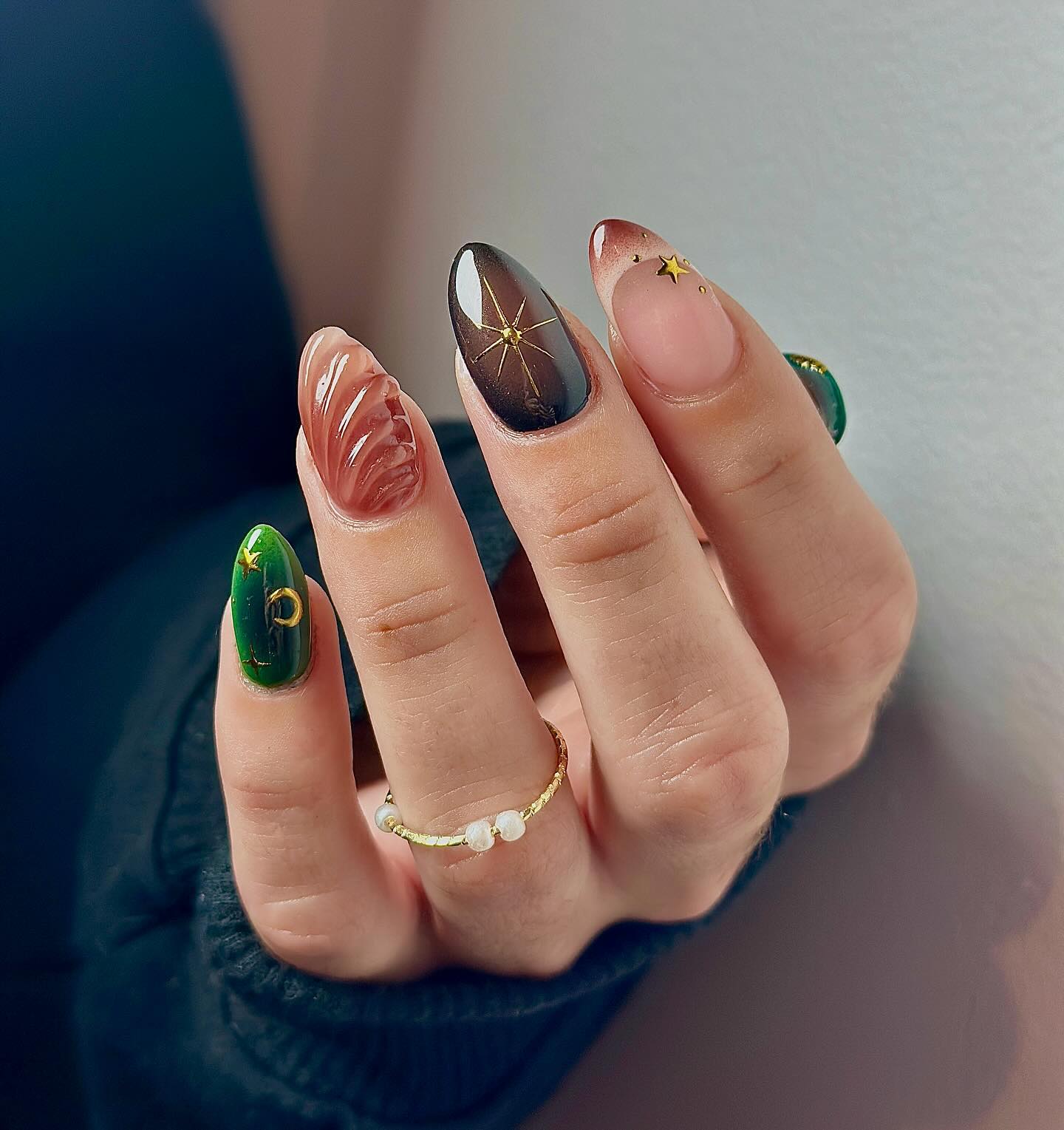 Dark Aura Ombre Starry French Tips