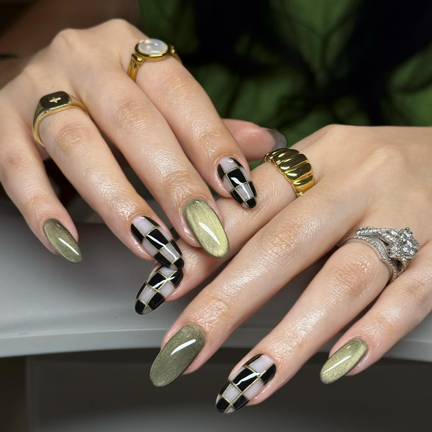 Olive Cat Eye Checkerboard Almond Nails