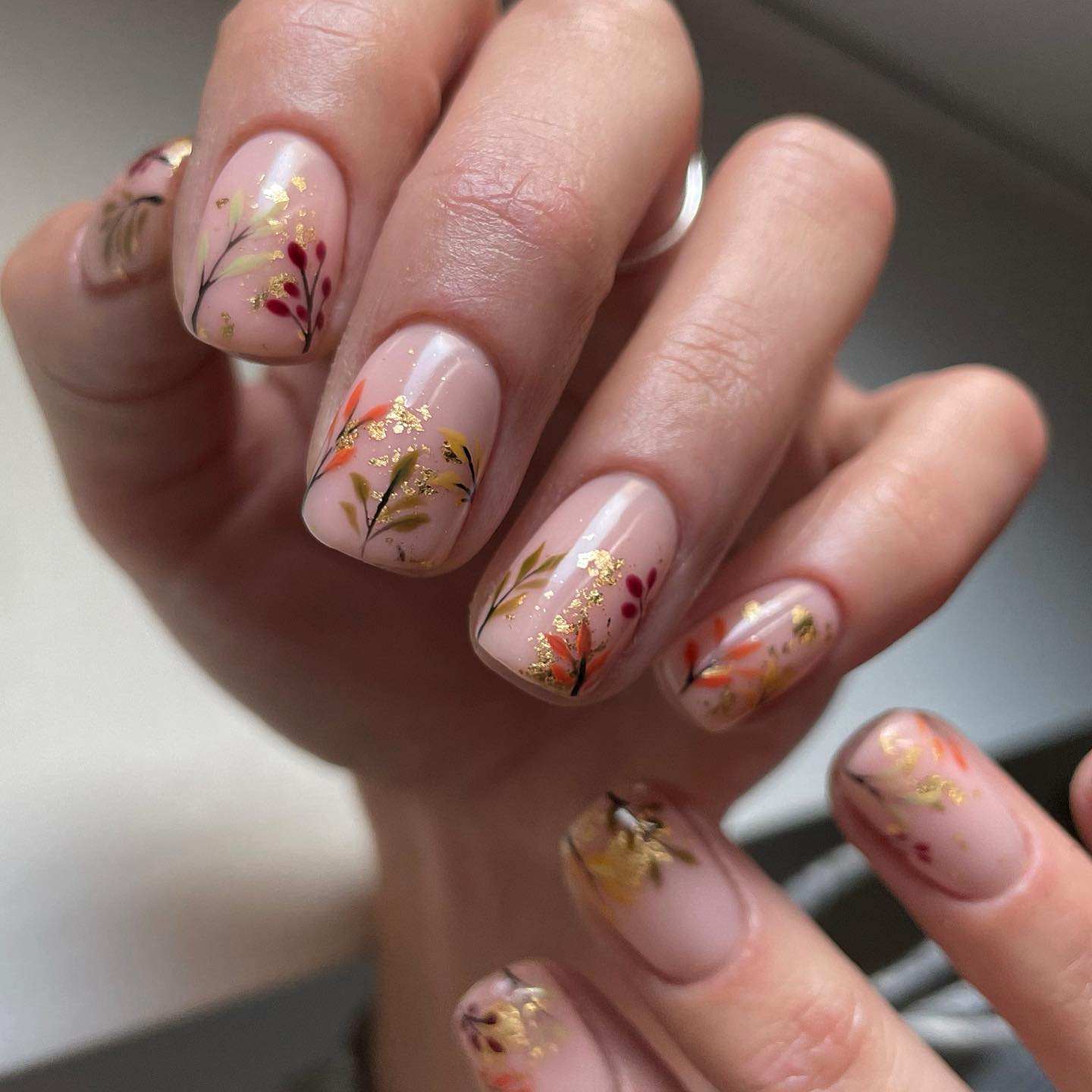 Autumn Leaf Fall Nail Art With Gold Foil