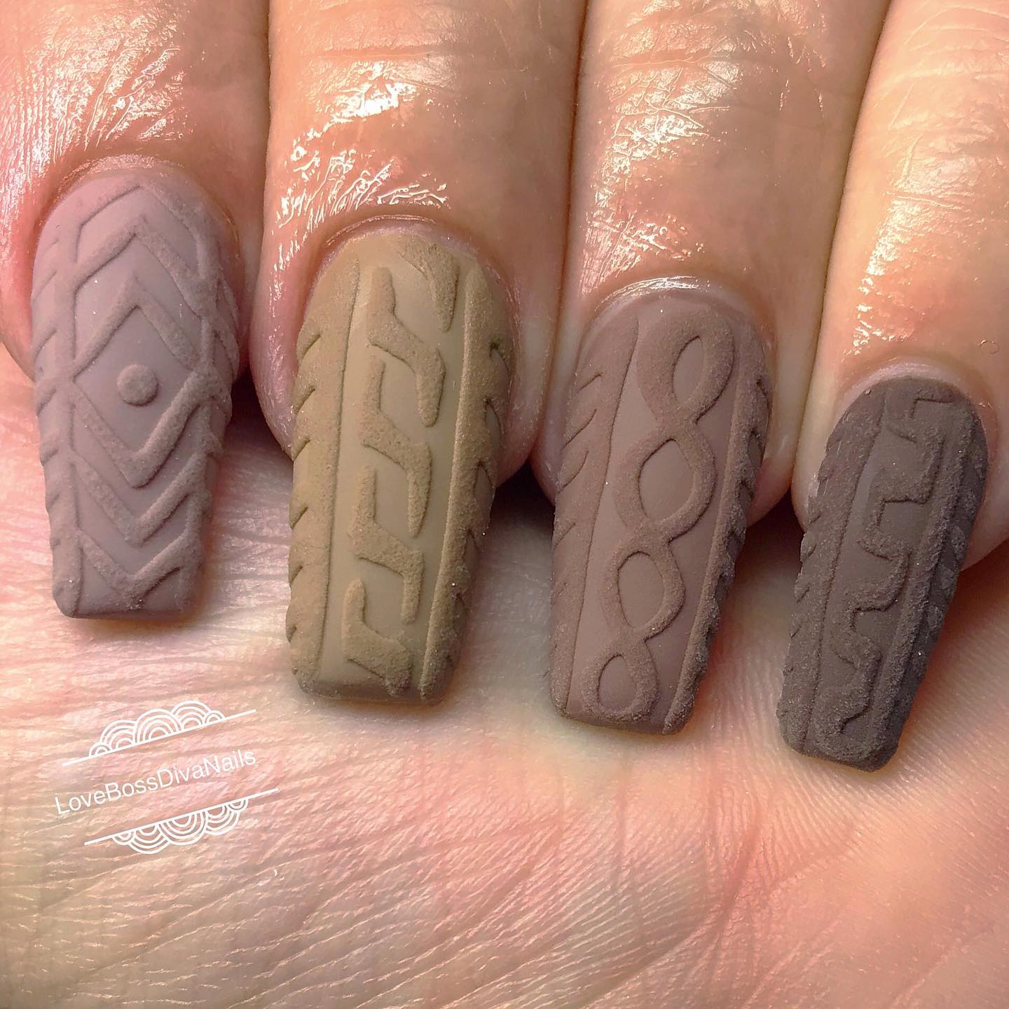 Cozy Matte Cable Knit Coffin Nails