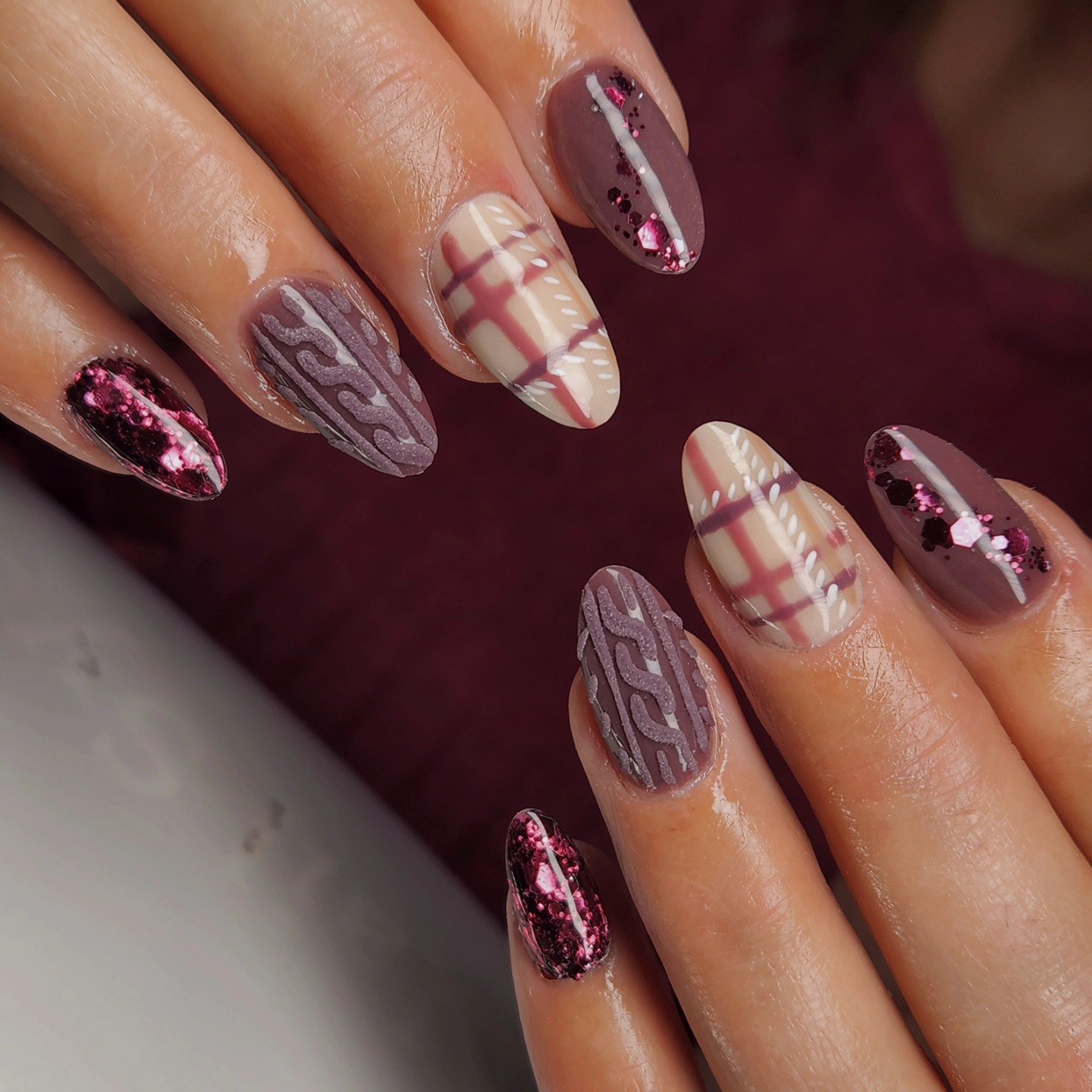 Cozy Cable Knit Plaid Almond Nails