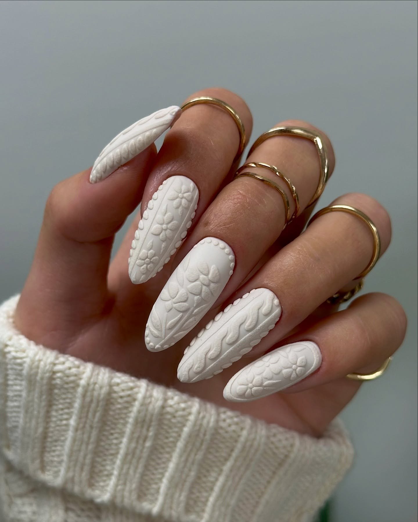 Matte White 3D Cable Knit Floral Almond Nails