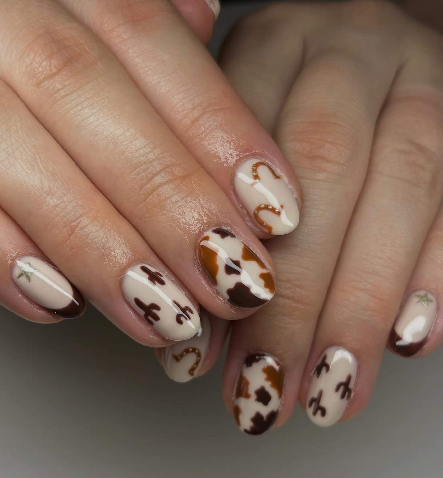 Cow Print & Cactus Western Oval Nails