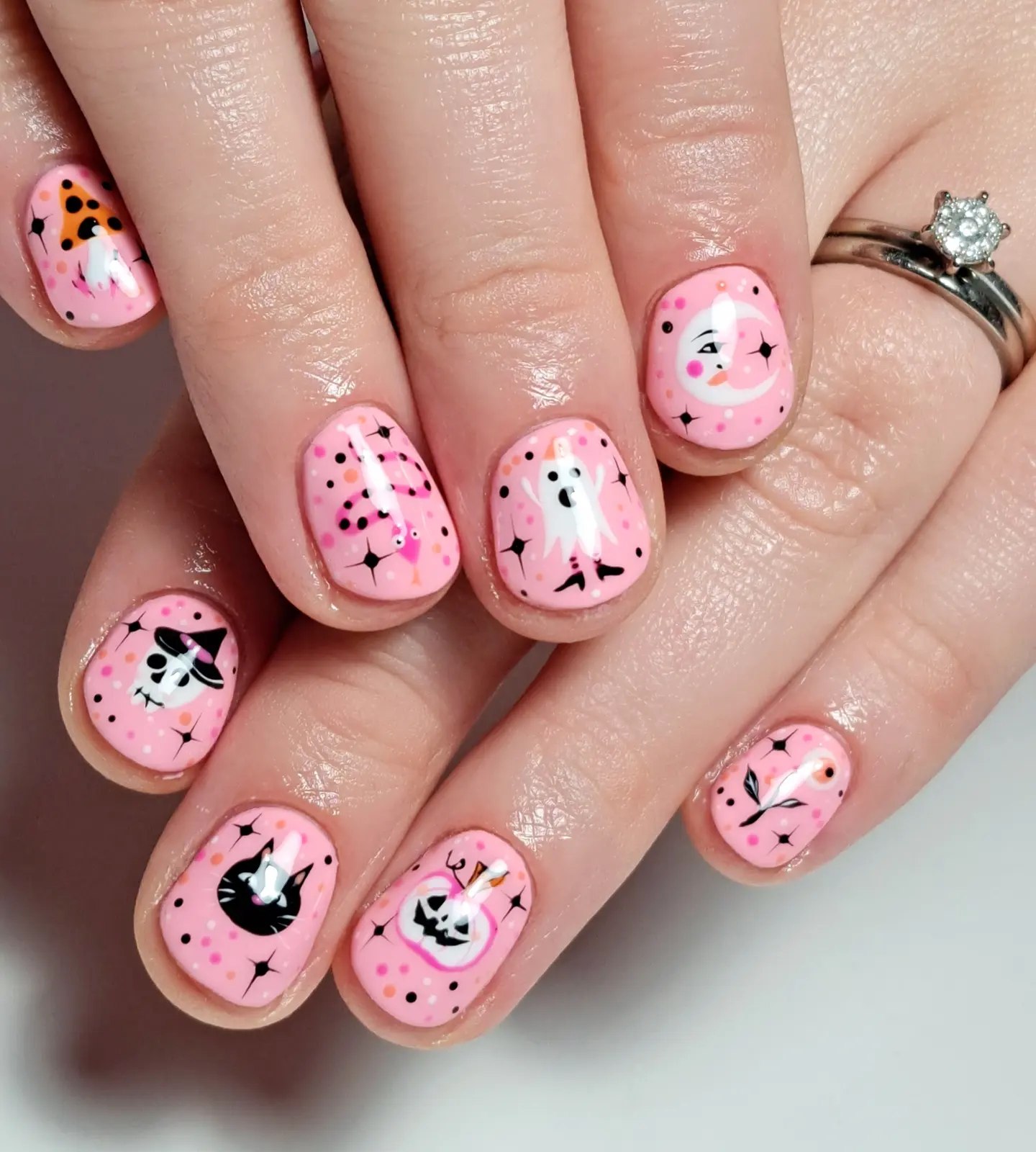 Cute Pink Halloween Character Short Nails