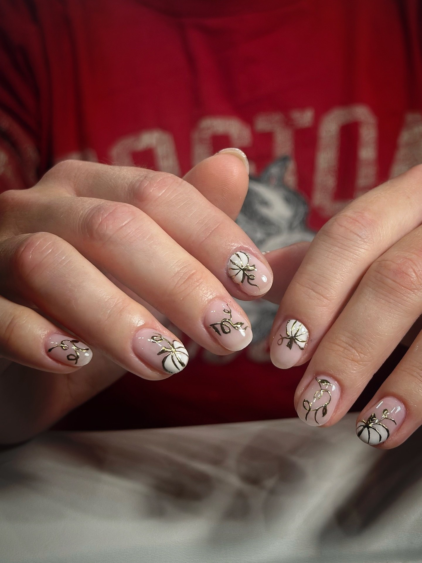 Harvest Pumpkin Gold Leaf Accent Nails