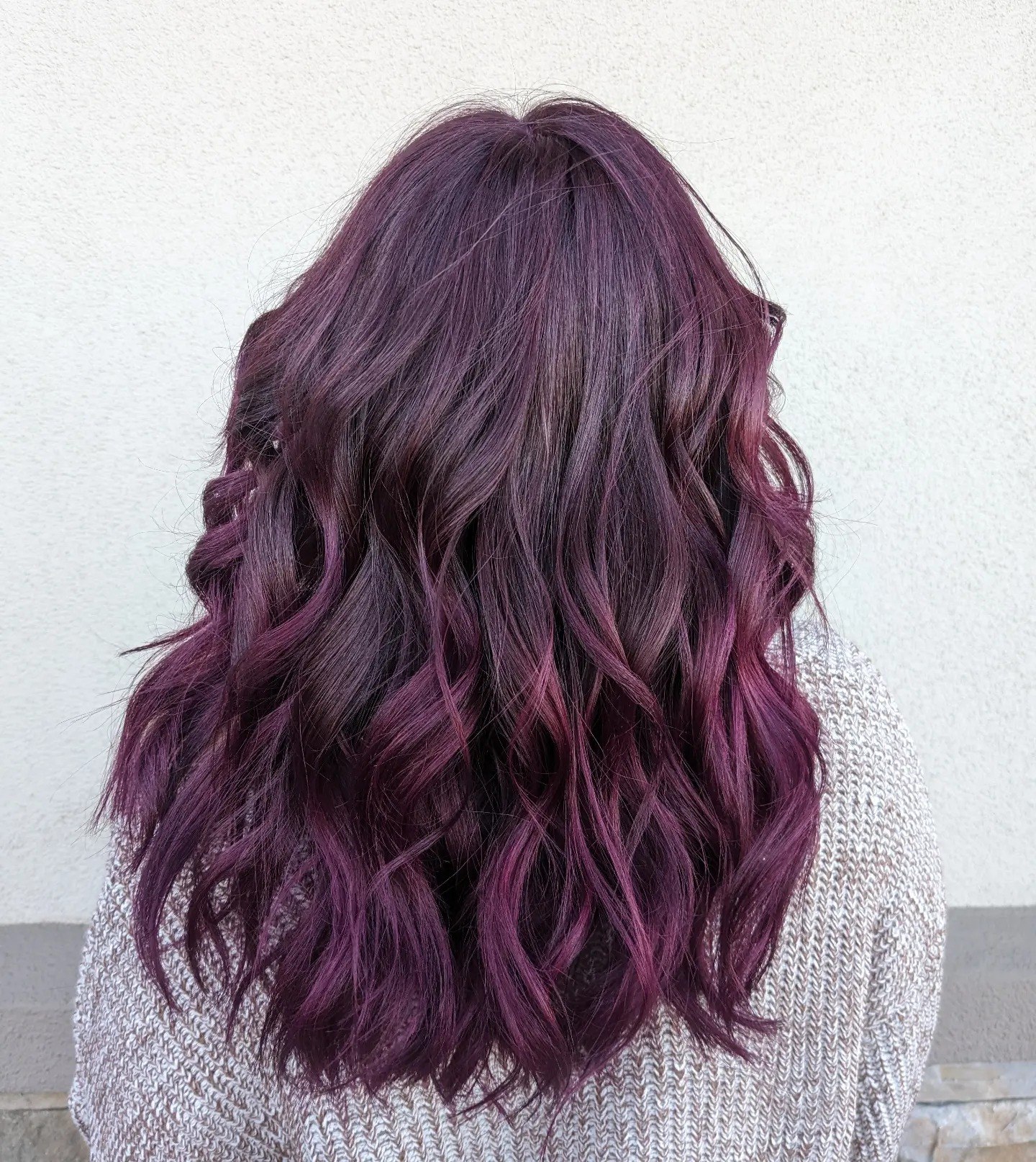 Deep Plum Waves With Subtle Pink Highlights