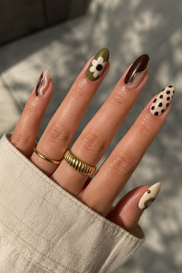 17 Green Fall Nails That Make Every Other Autumn Color Feel a Little Boring 17 Green Fall Nails That Make Every Other Autumn Color Feel a Little Boring