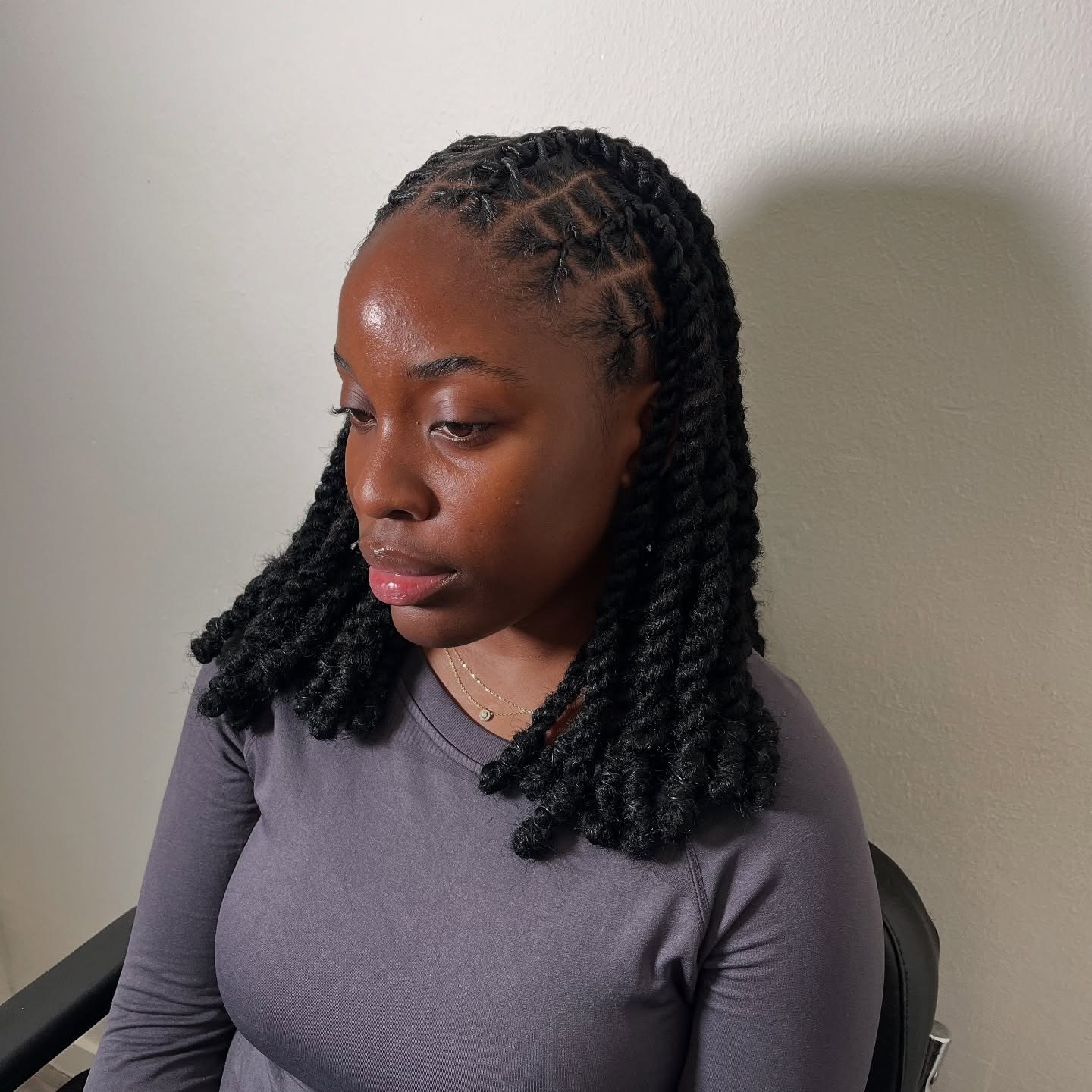 Chic Diamond Part Twist Locs