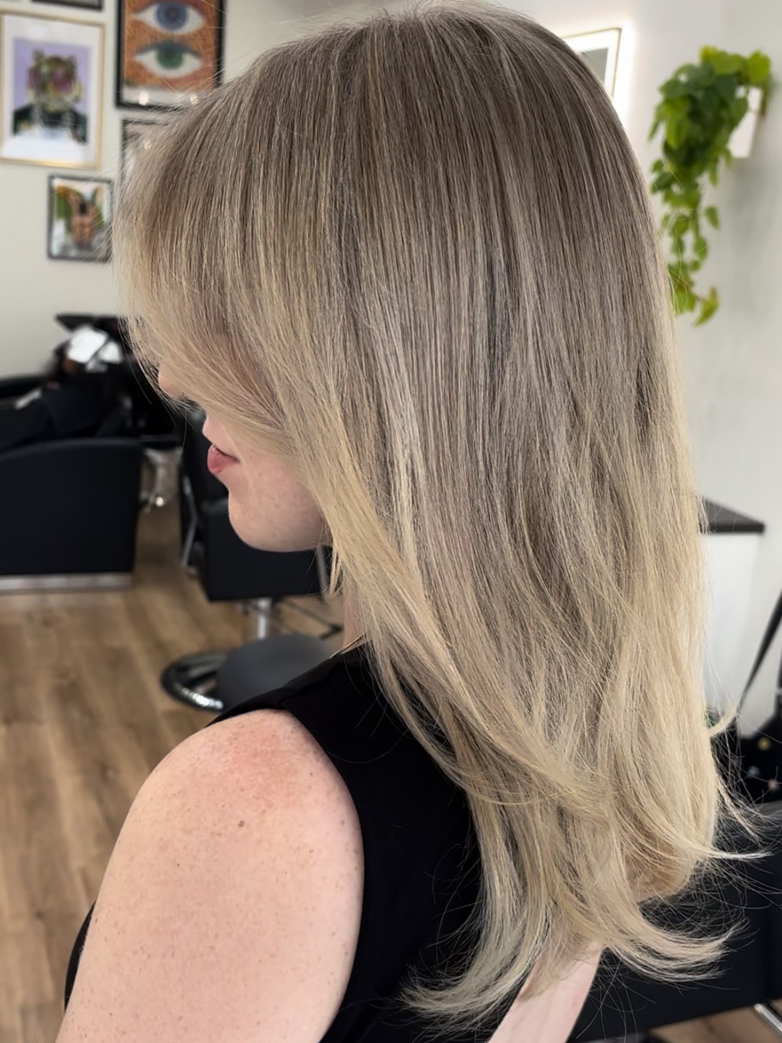Textured Collarbone Cut With Ash Blonde Balayage