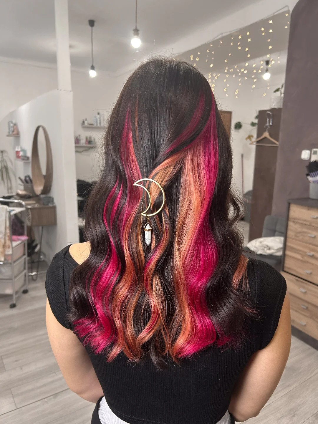 Vibrant Pink And Peach Peekaboo Waves