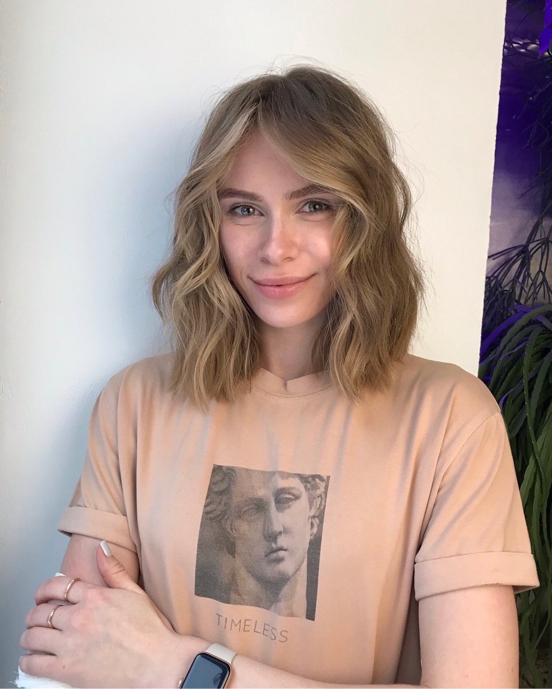 Textured Wavy Lob With Soft Curtain Bangs