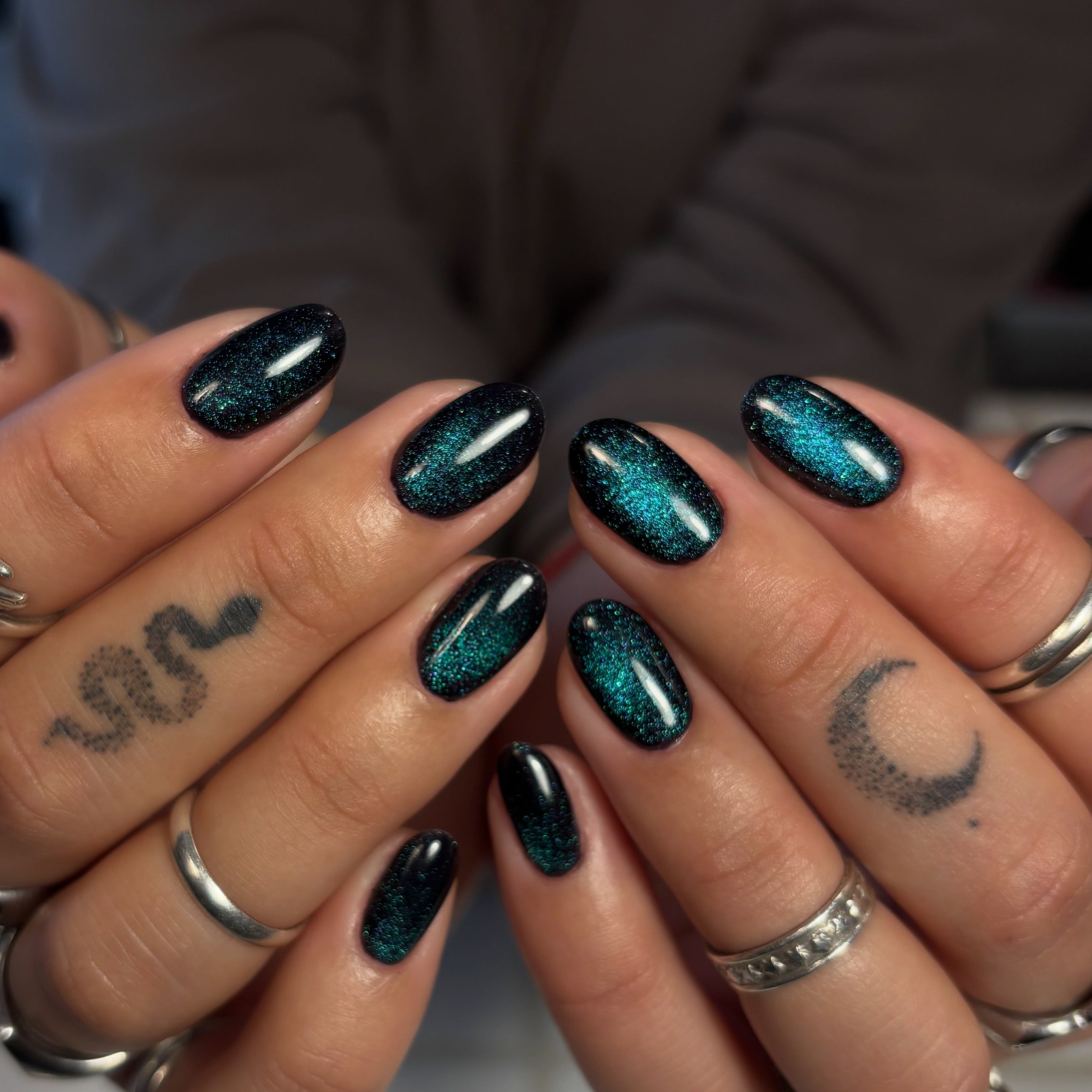 Midnight Teal Cat Eye Almond Nails
